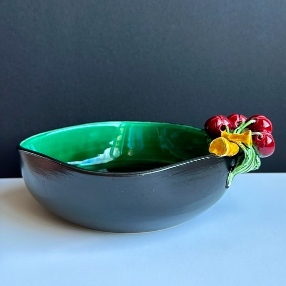 VTG Bonwit Teller French Art Pottery Green Glazed Square Bowl w Applied Cherries - Picture 12 of 13
